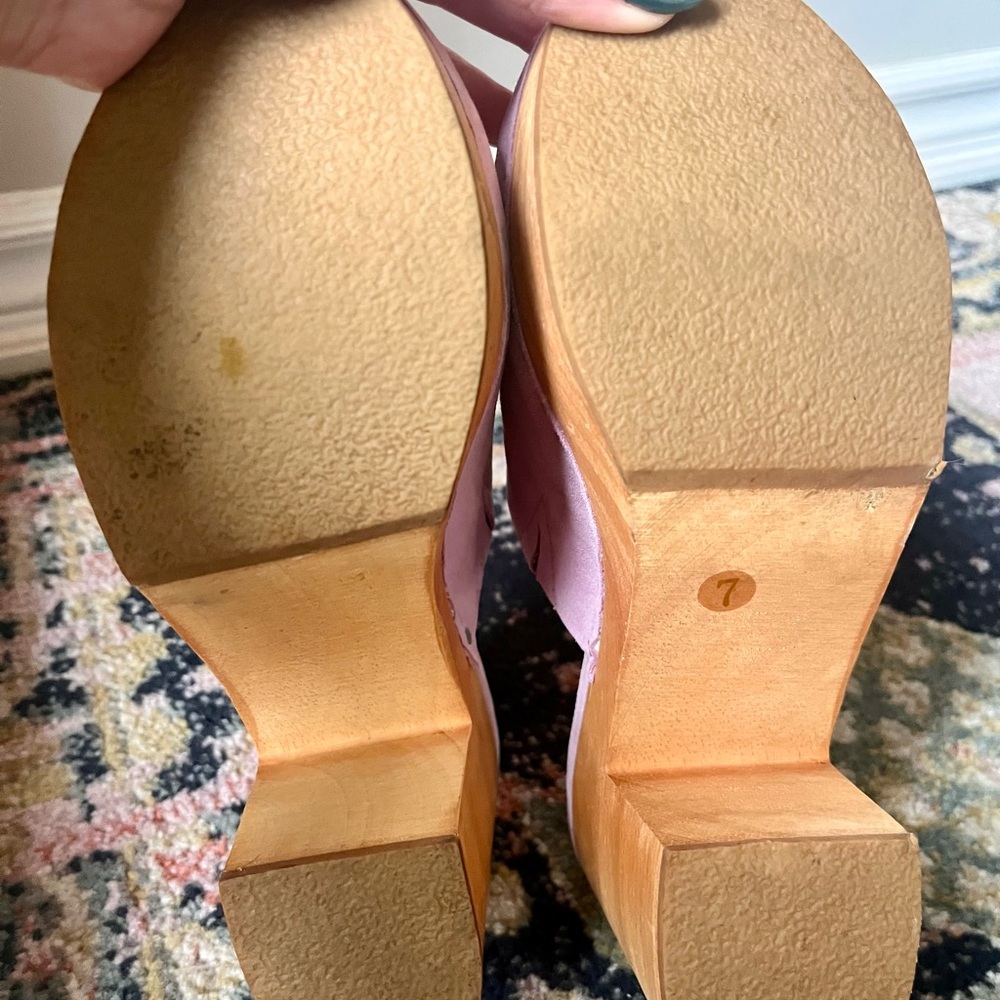 Charlotte Stone Marlo Clogs in Lilac - Picture 5 of 5